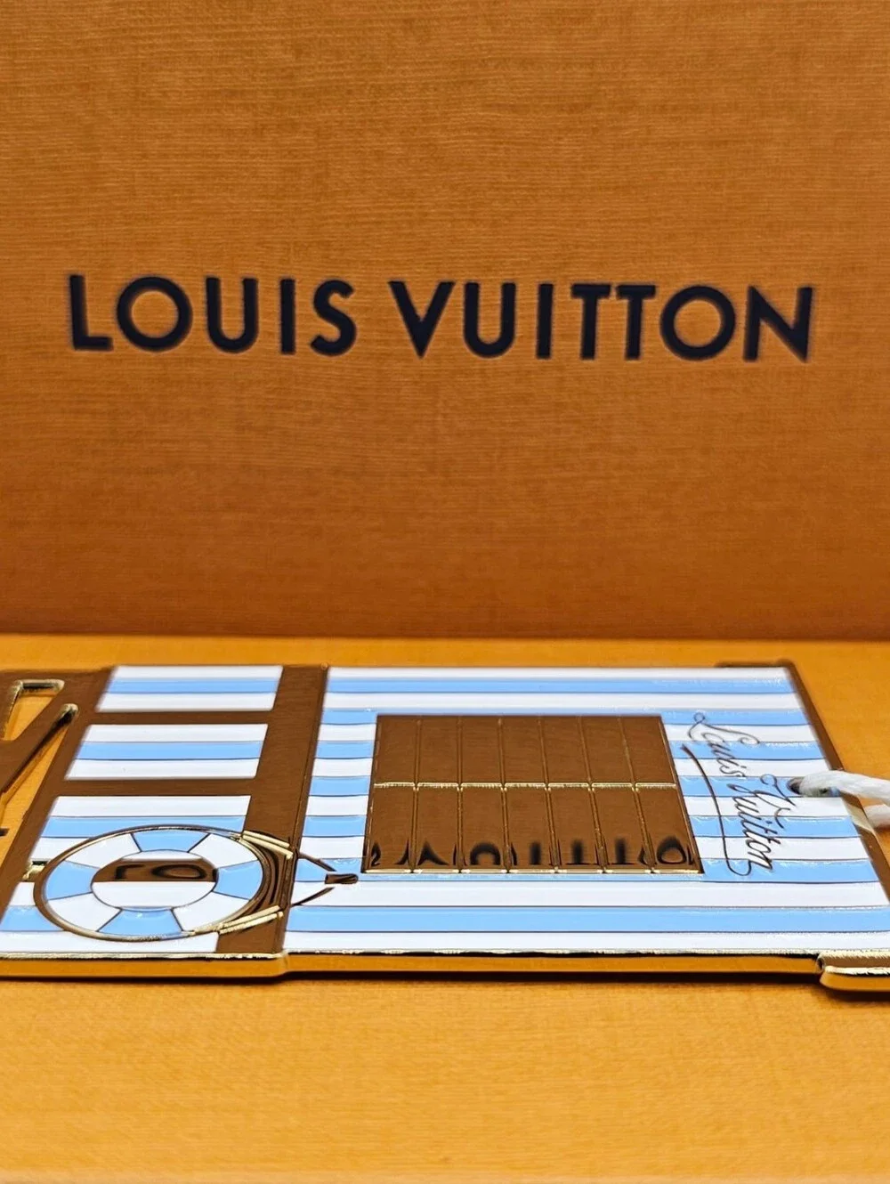 💫AUTHENTIC LOUIS VUITTON LIMITED METAL TAG CHARM ➕️ 💥3pc LV MEN FRAGRANCE